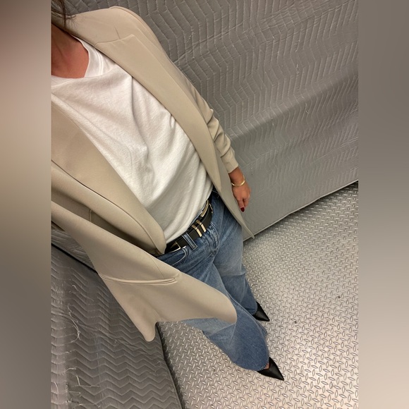 Madewell Baggy Flare Jeans - Picture 12 of 12